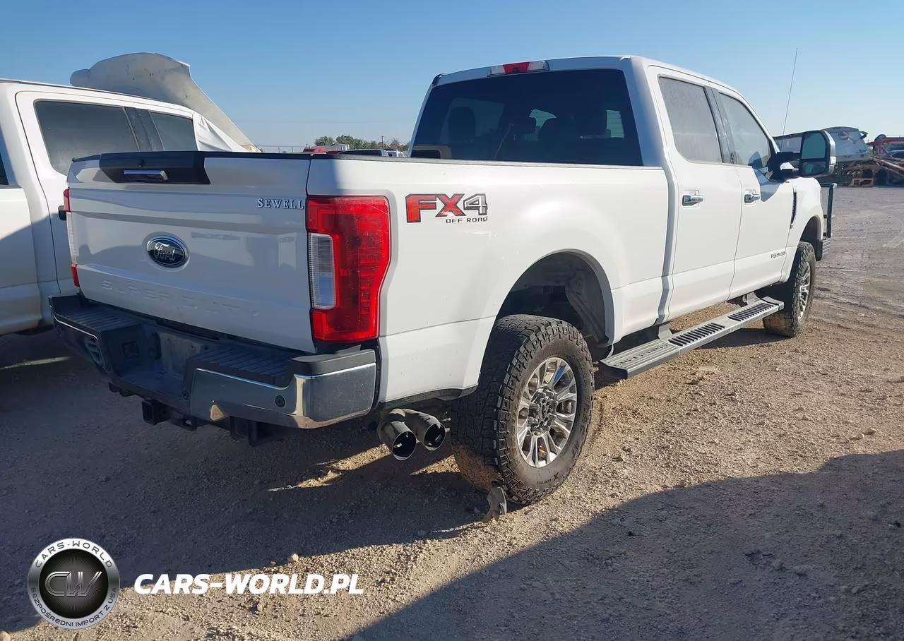 2019 Ford F-250 Xlt VIN:1FT7W2BT4KEF69164 - 4