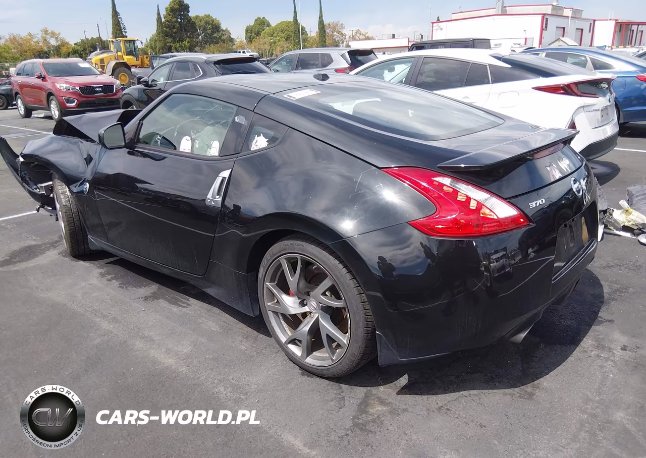 2013 Nissan 370Z Touring VIN:JN1AZ4EH8DM383235 - 3