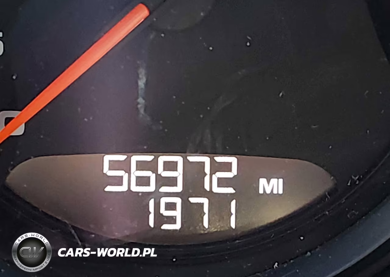 2021 Porsche Macan VIN:WP1AA2A58MLB16413 - 16