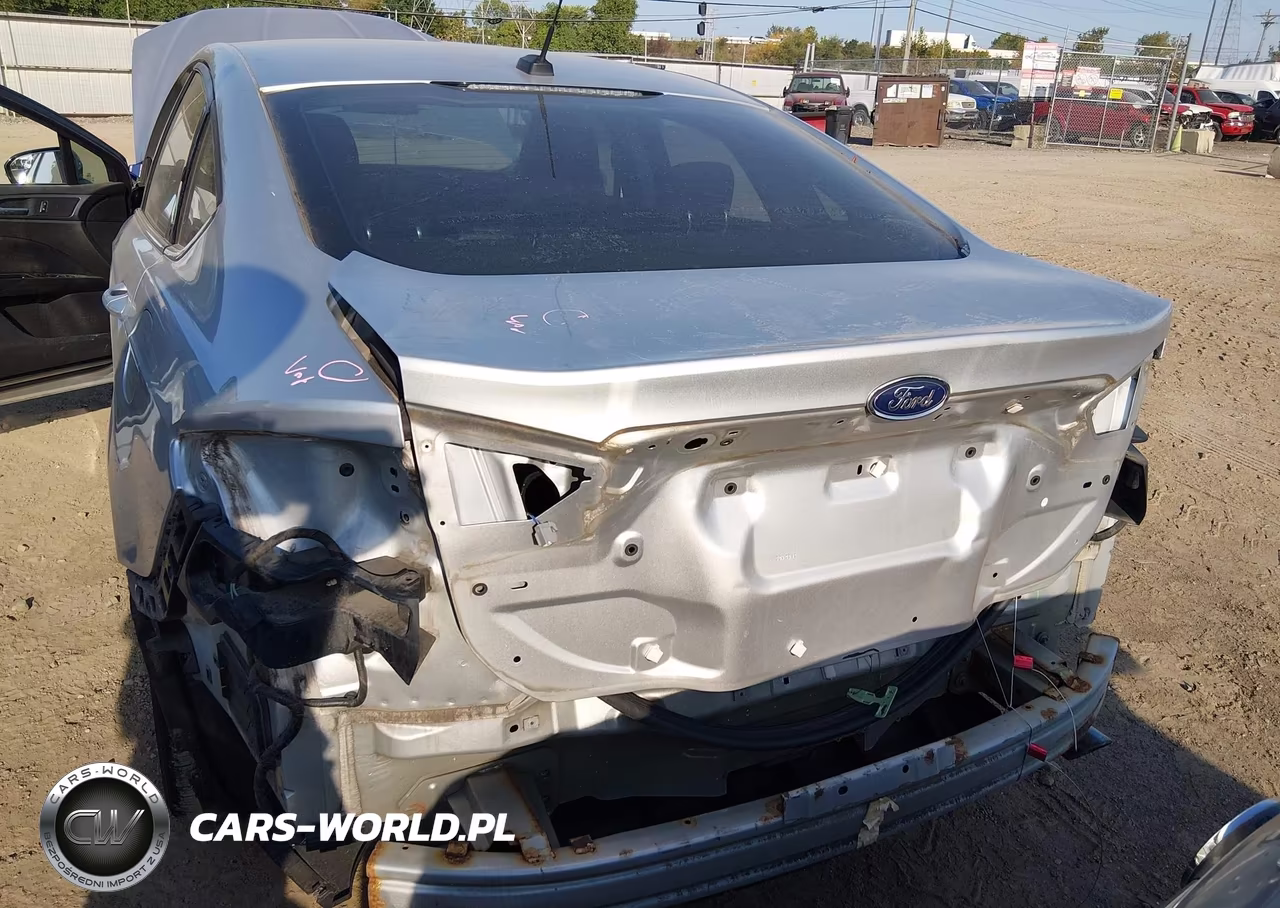 2014 Ford Fusion Se VIN:1FA6P0H72E5404991 - 6