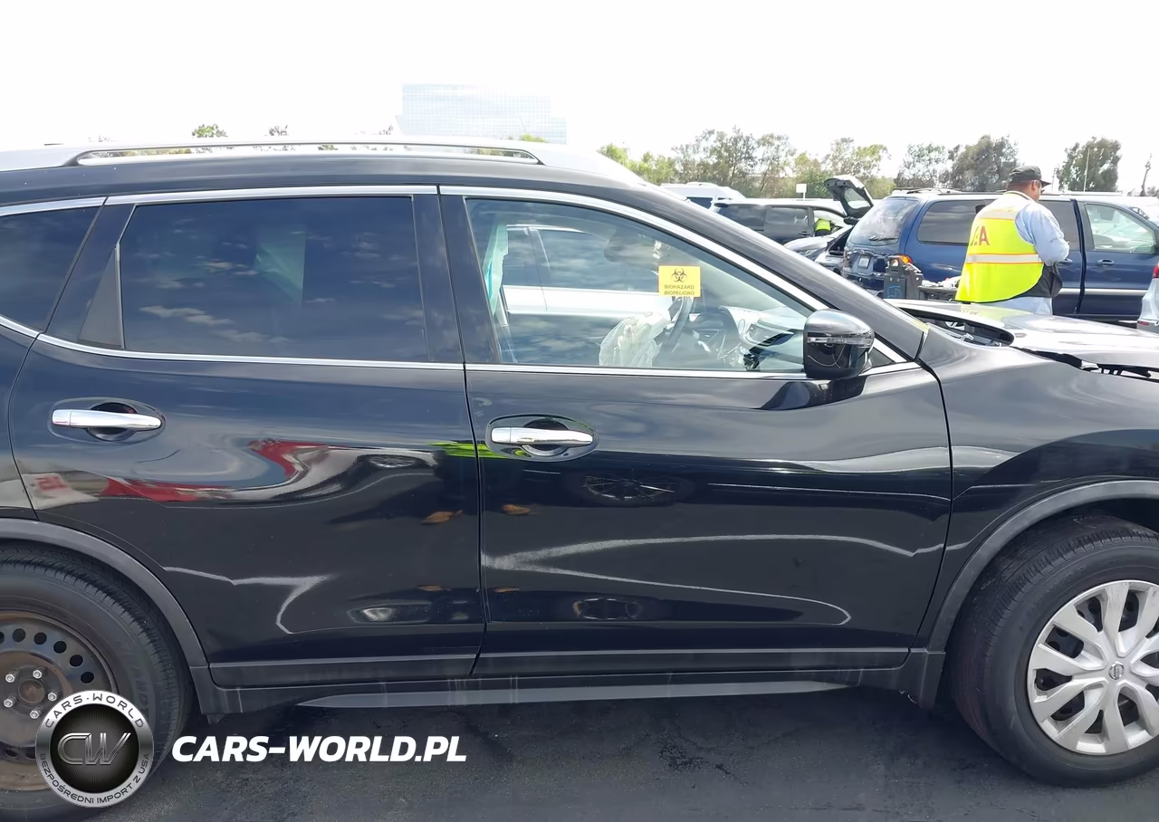 2017 Nissan Rogue S VIN:JN8AT2MT6HW401366 - 12
