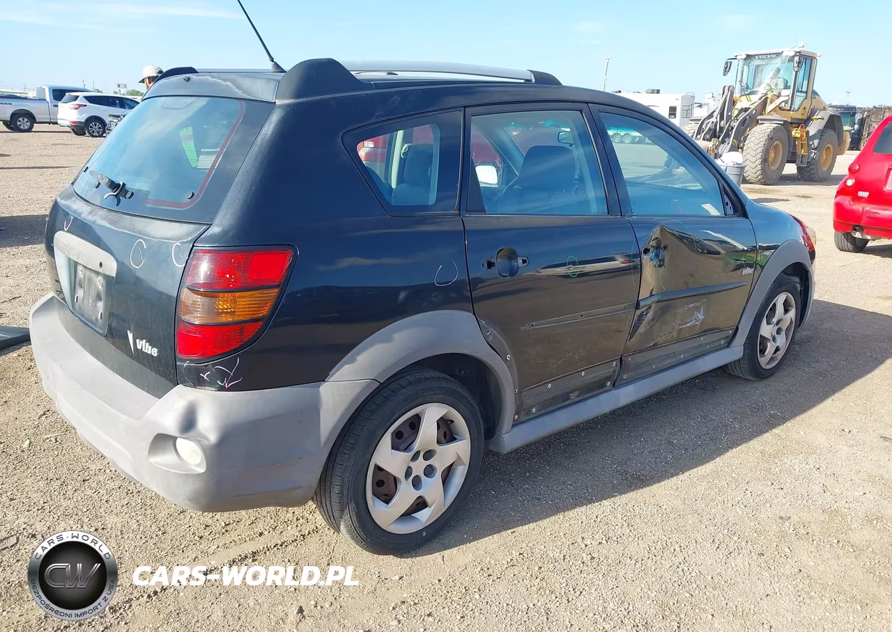 2008 Pontiac Vibe VIN:5Y2SL65838Z418786 - 4