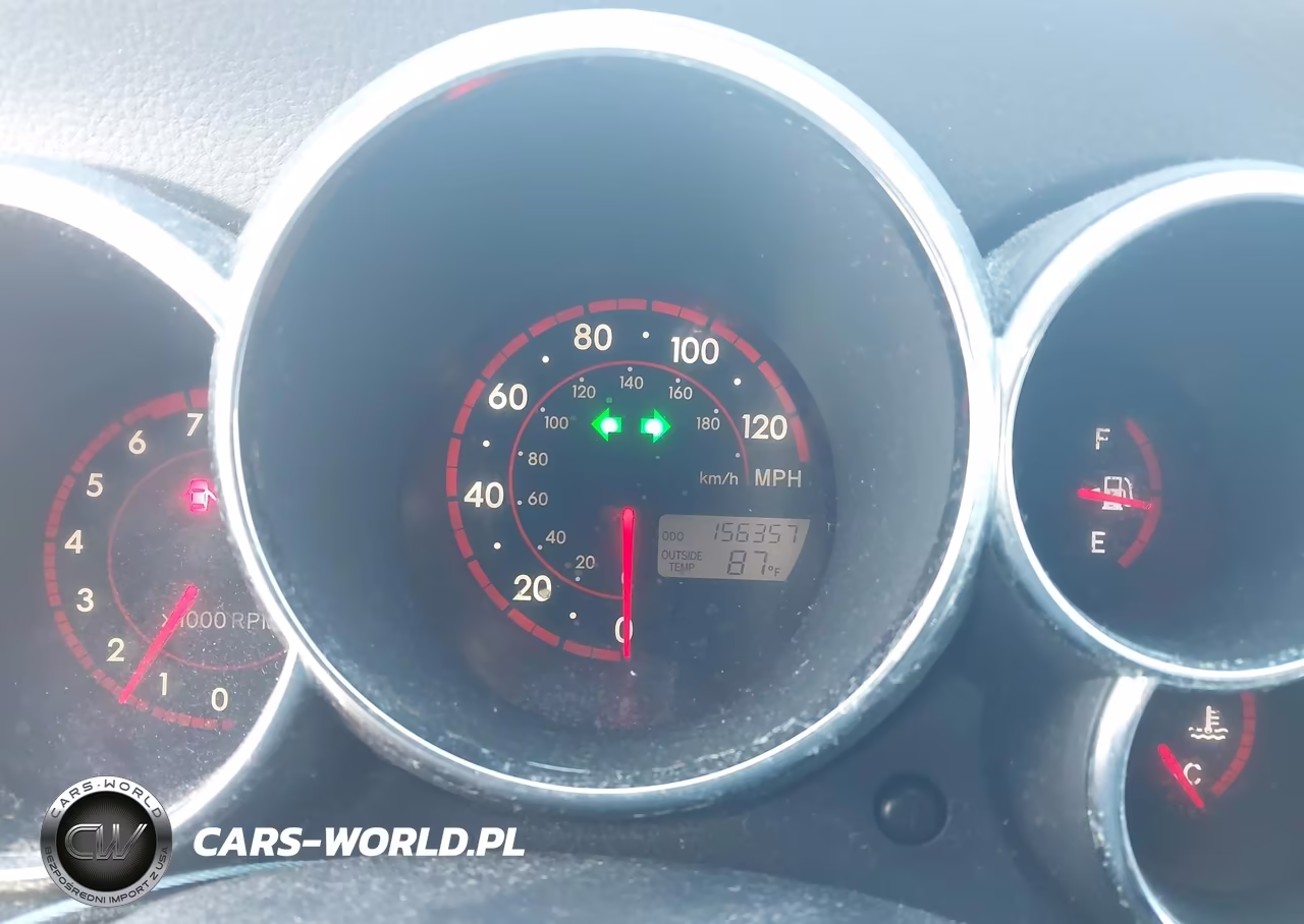 2008 Pontiac Vibe VIN:5Y2SL65838Z418786 - 7