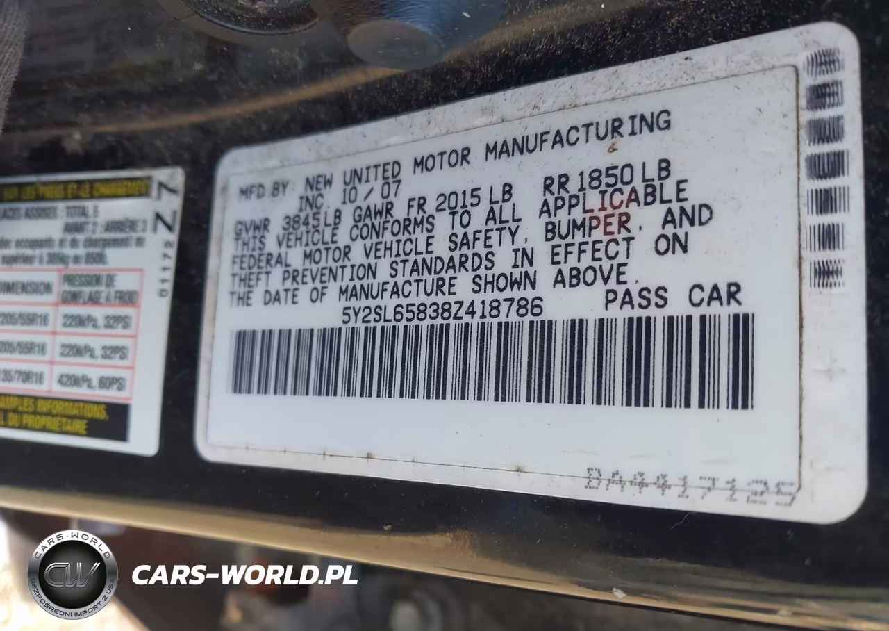 2008 Pontiac Vibe VIN:5Y2SL65838Z418786 - 9