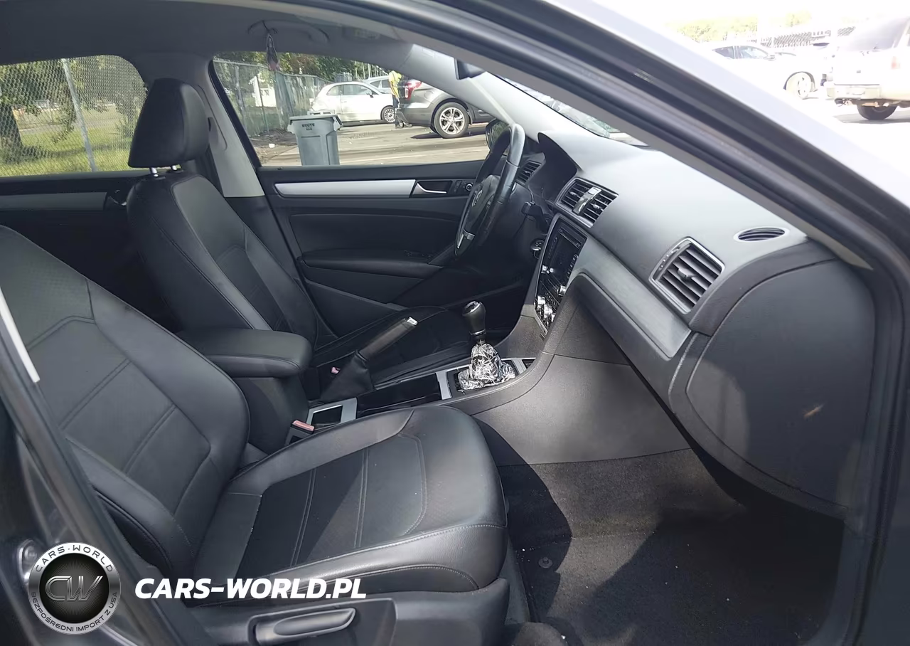 2012 Volkswagen Passat 2.5L Se VIN:1VWBP7A33CC056794 - 5
