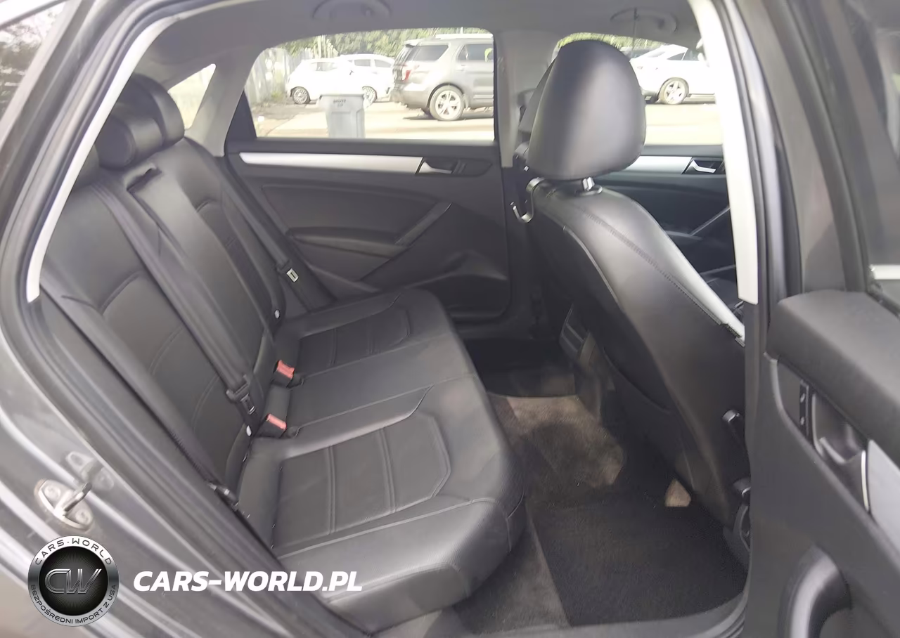 2012 Volkswagen Passat 2.5L Se VIN:1VWBP7A33CC056794 - 8