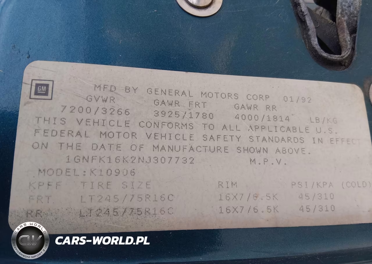 1992 Chevrolet Suburban K1500 VIN:1GNFK16K2NJ307732 - 9