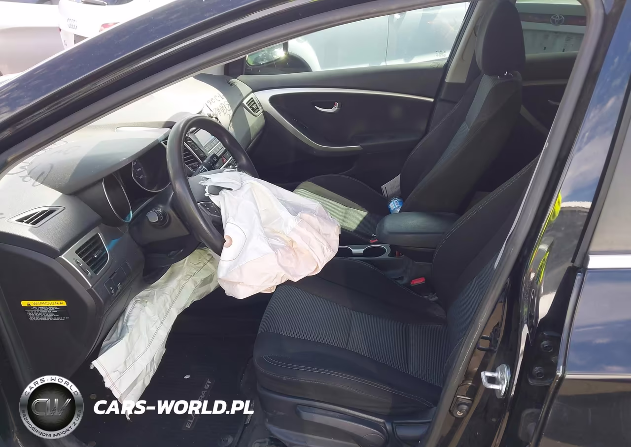 2014 Hyundai Elantra Gt VIN:KMHD35LH5EU173807 - 5