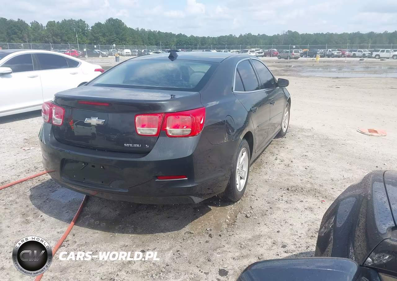 2014 Chevrolet Malibu 1Ls VIN:1G11B5SL7EF130356 - 4