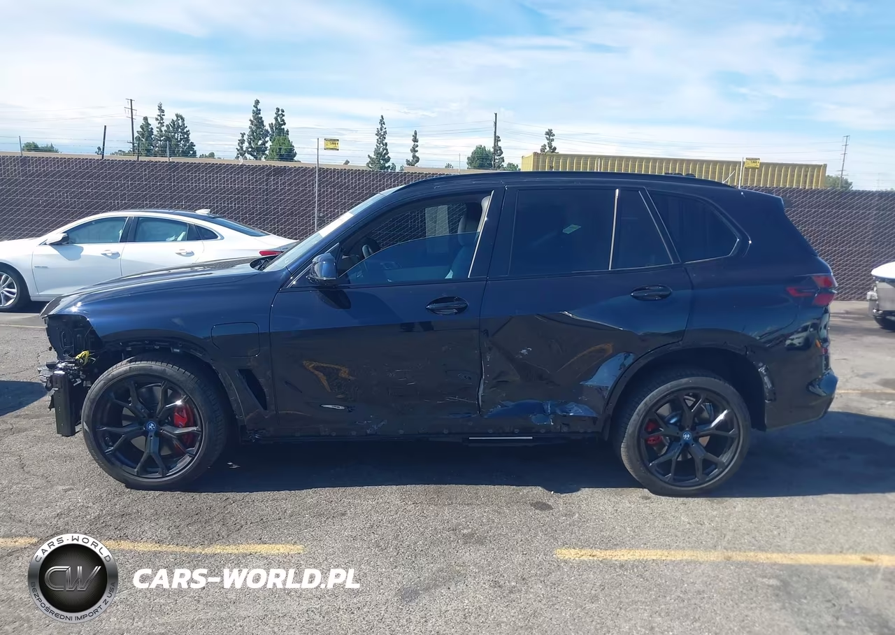 2025 BMW X5 Phev xDrive50E VIN:5UX43EU06S9Z45743 - 15