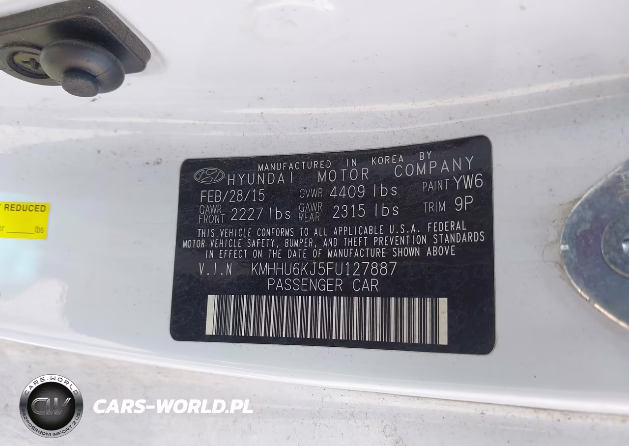 2015 Hyundai Genesis 3.8 Ultimate VIN:KMHHU6KJ5FU127887 - 9