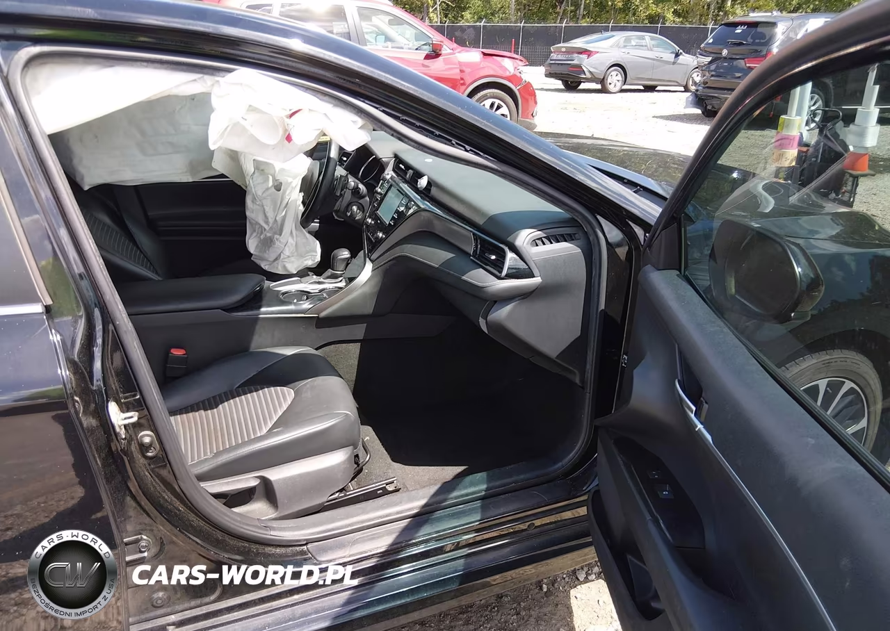 2020 Toyota Camry Se VIN:4T1G11AK1LU944917 - 5