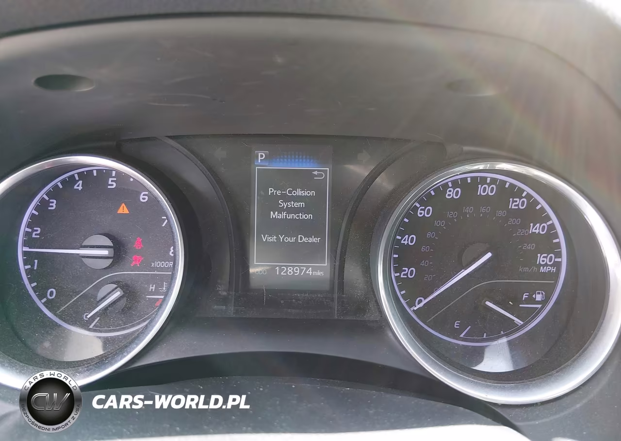 2020 Toyota Camry Se VIN:4T1G11AK1LU944917 - 7