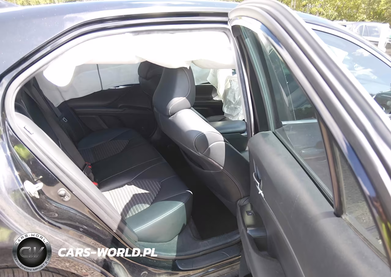 2020 Toyota Camry Se VIN:4T1G11AK1LU944917 - 8