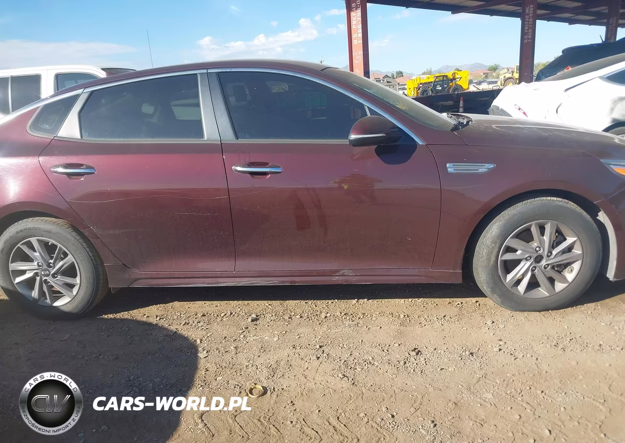 2019 Kia Optima Lx VIN:5XXGT4L37KG333607 - 13