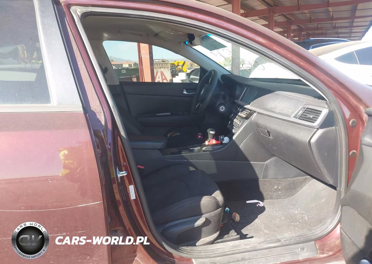 2019 Kia Optima Lx VIN:5XXGT4L37KG333607 - 5