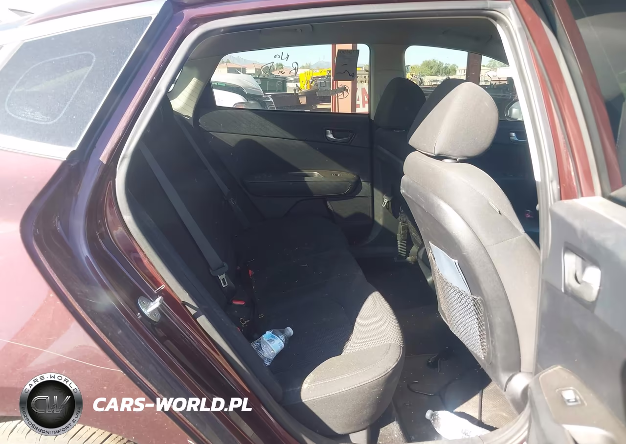 2019 Kia Optima Lx VIN:5XXGT4L37KG333607 - 8