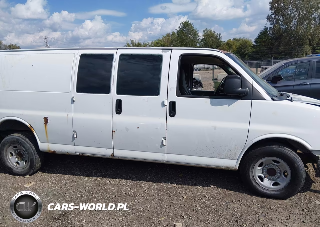2007 Chevrolet Express Work Van VIN:1GCGG29V571175479 - 13