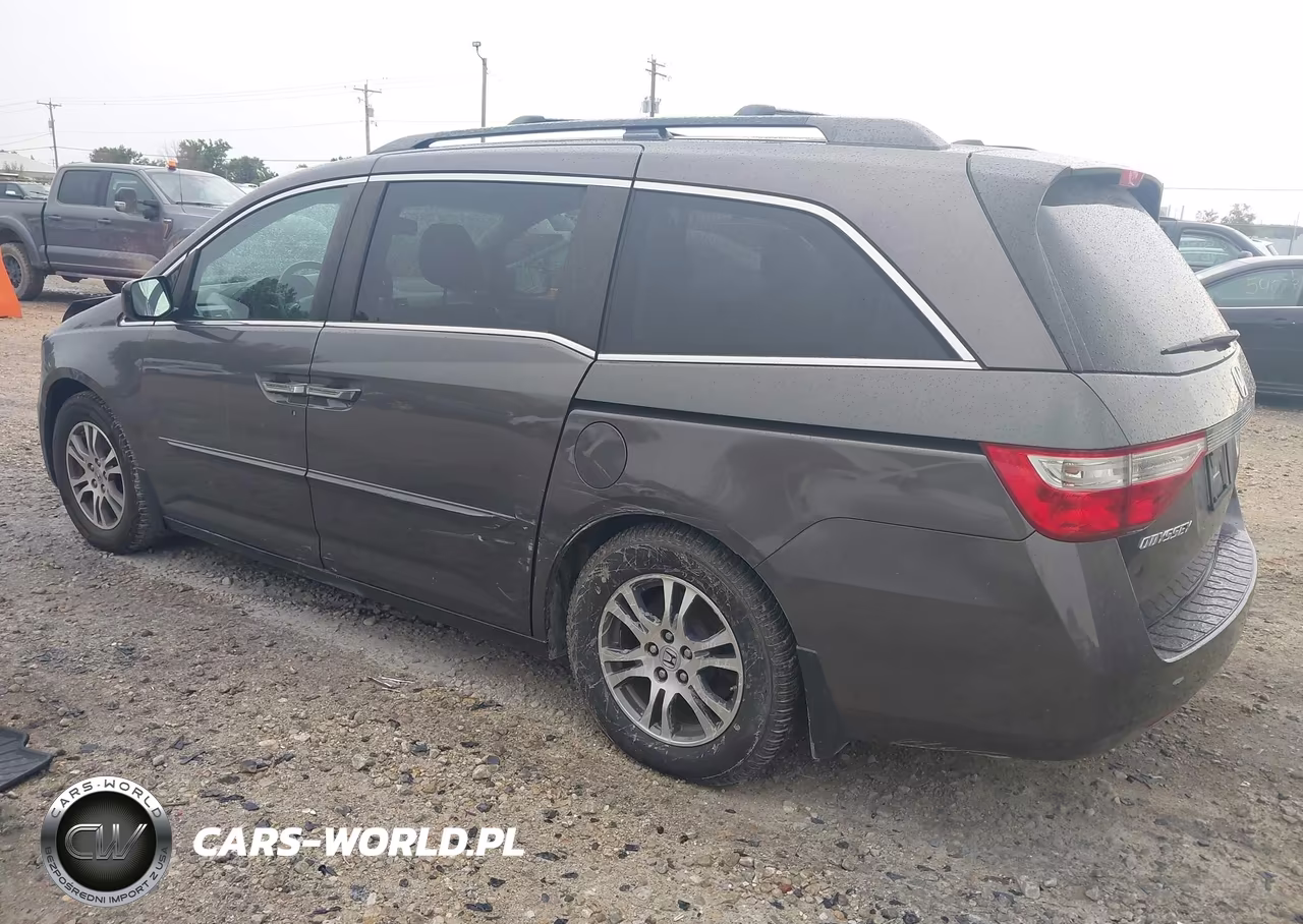2013 Honda Odyssey Ex-L VIN:5FNRL5H66DB085857 - 3