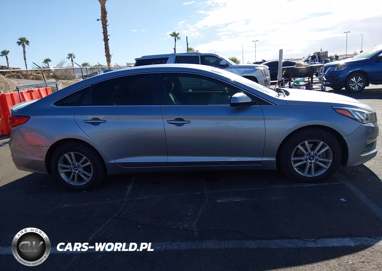 2015 Hyundai Sonata Se VIN:5NPE24AF4FH109955 - 13