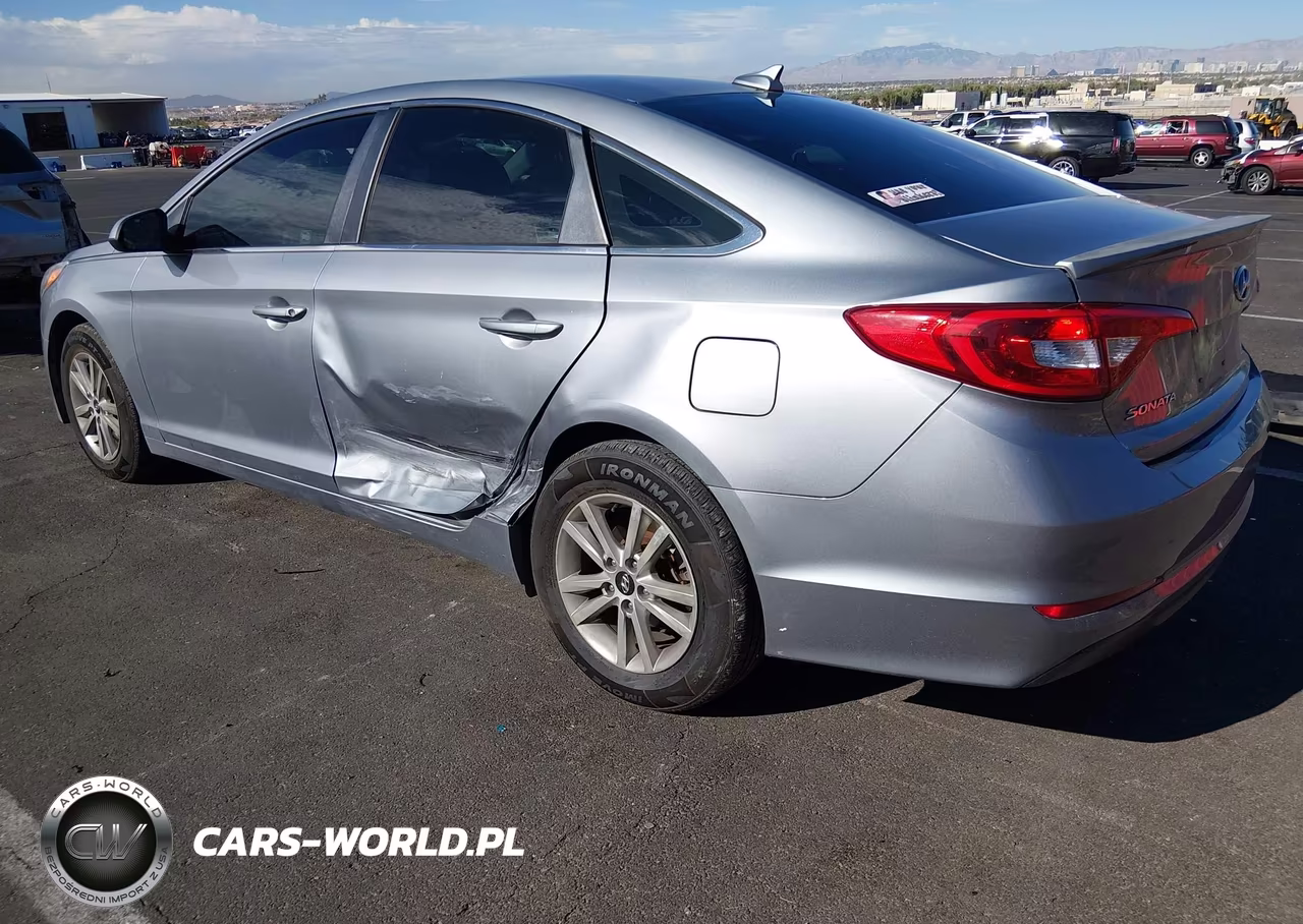 2015 Hyundai Sonata Se VIN:5NPE24AF4FH109955 - 3