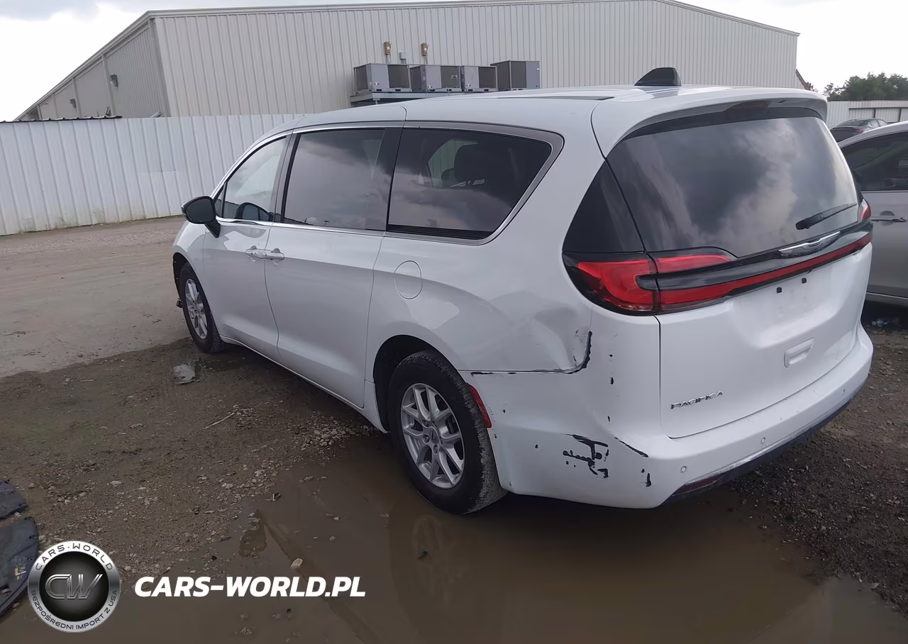 2025 Chrysler Pacifica Select VIN:2C4RC1BGXSR512775 - 3