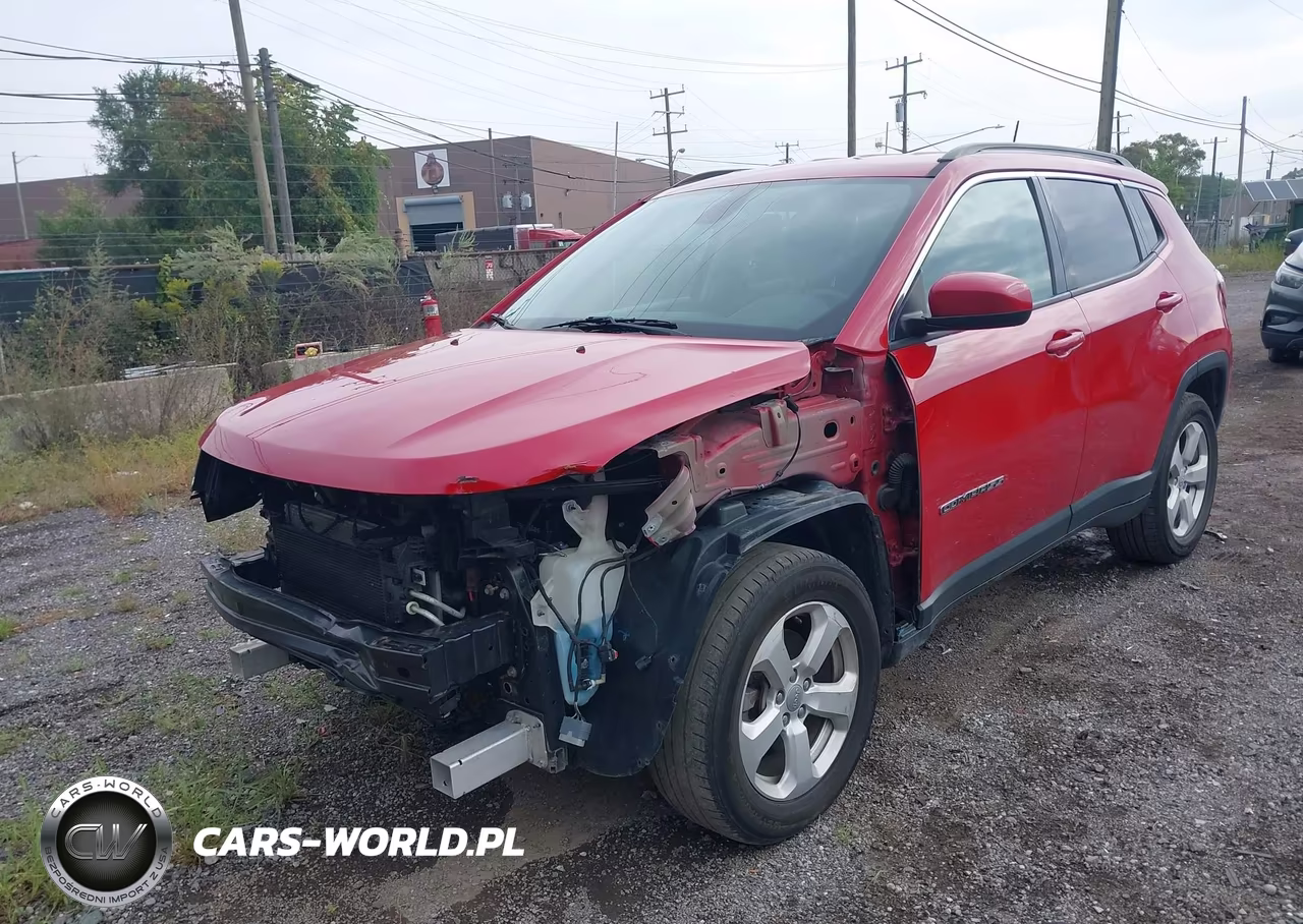 2018 Jeep Compass Latitude 4X4 VIN:3C4NJDBB2JT328422 - 2