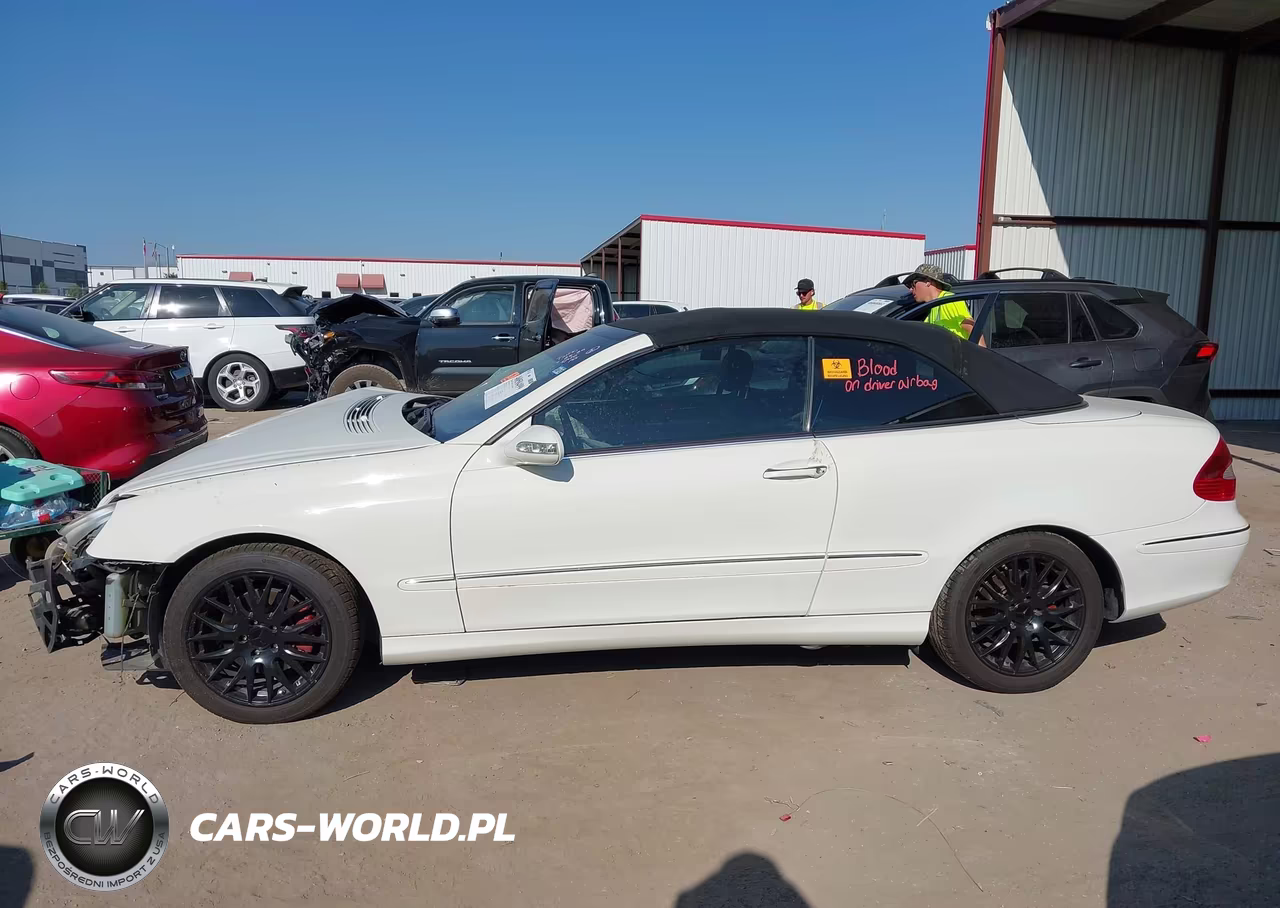 2009 Mercedes-Benz Clk 350 VIN:WDBTK56F59F261262 - 15