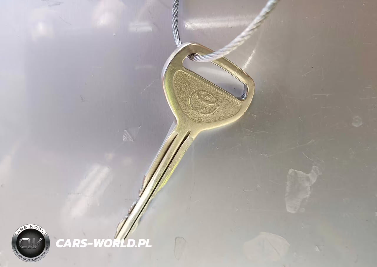 2004 Toyota Camry Le VIN:4T1BE30K64U368884 - 11