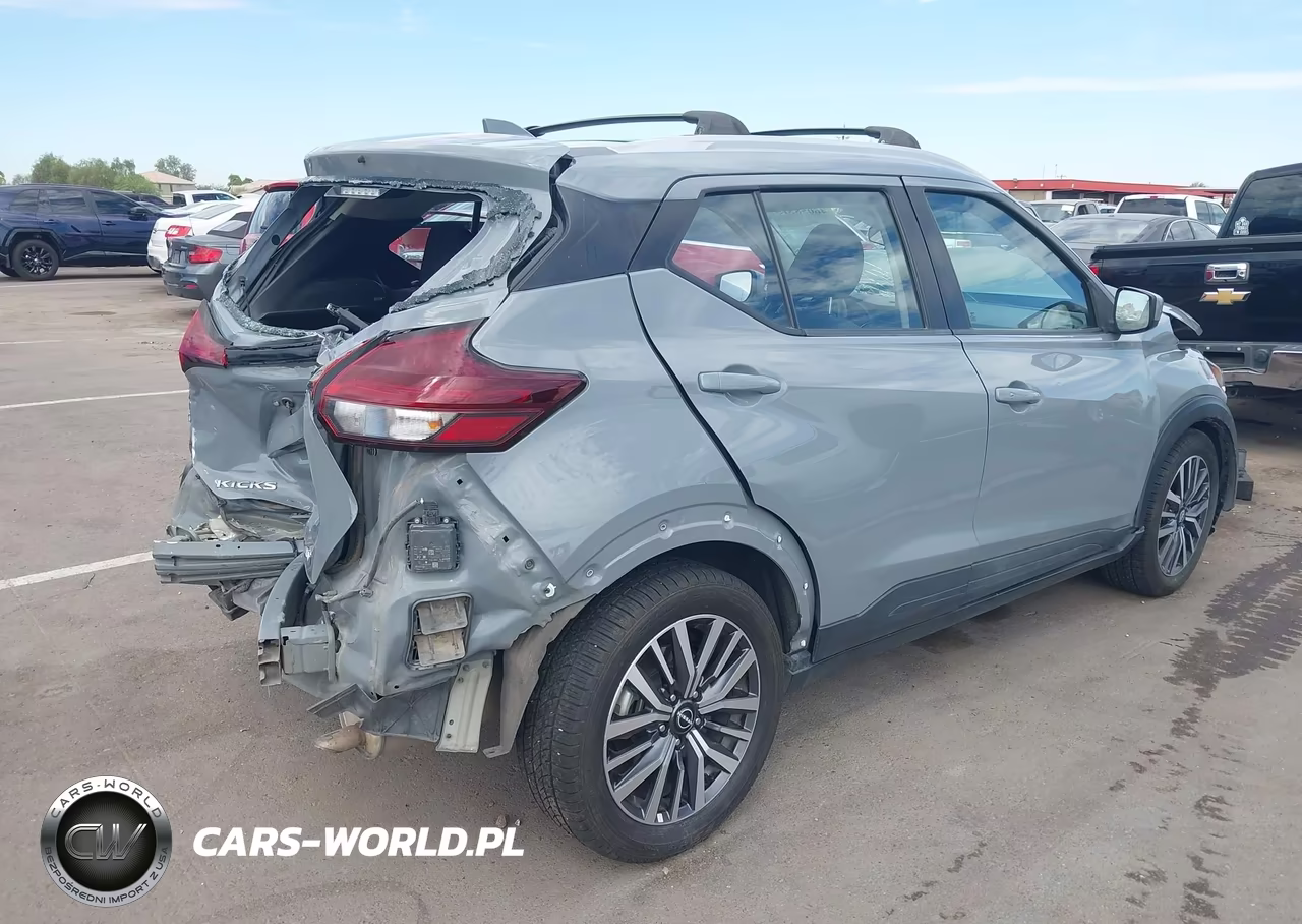 2022 Nissan Kicks Sv Xtronic Cvt VIN:3N1CP5CV4NL489917 - 4