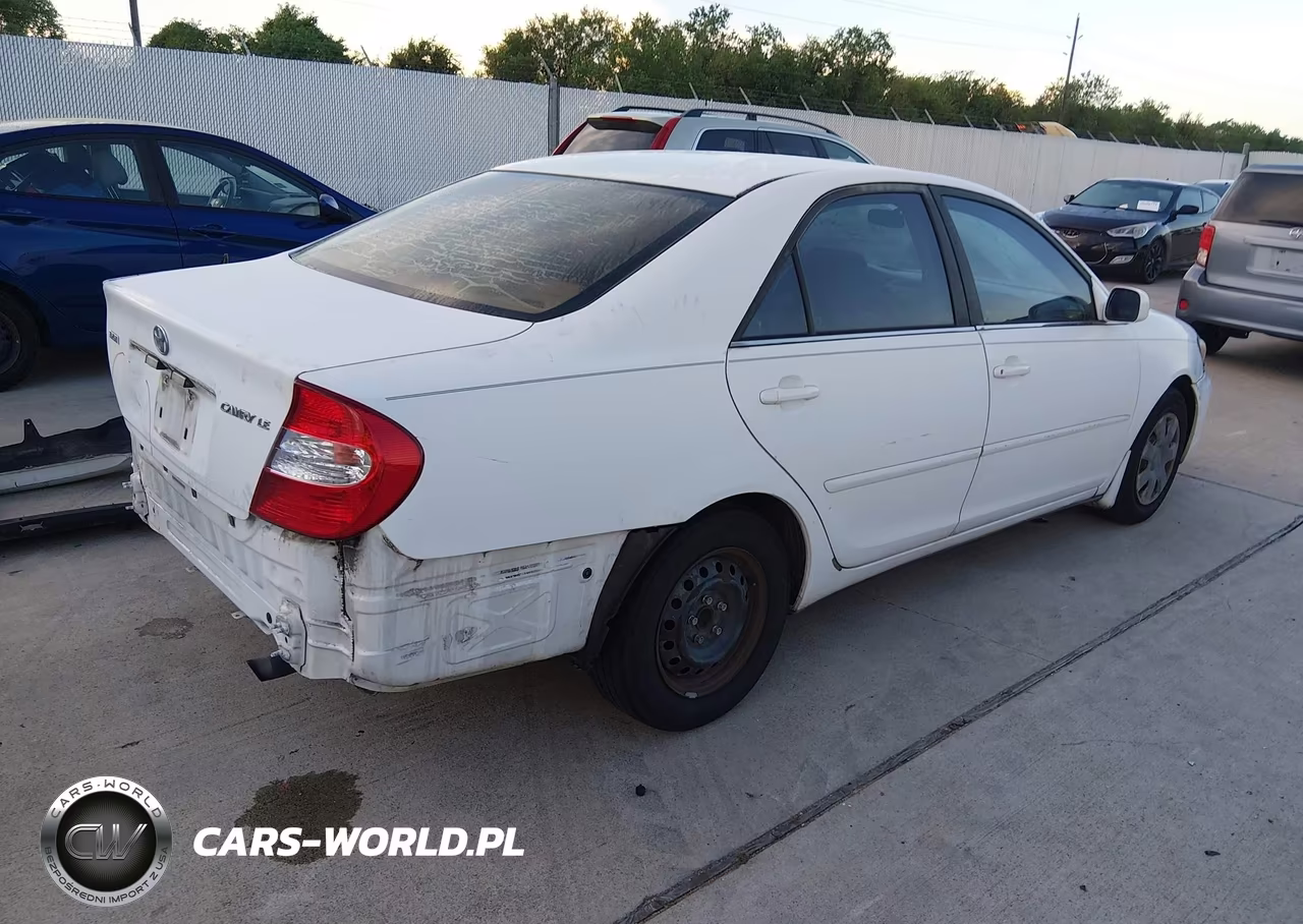 2003 Toyota Camry Le VIN:4T1BE32K43U150681 - 4