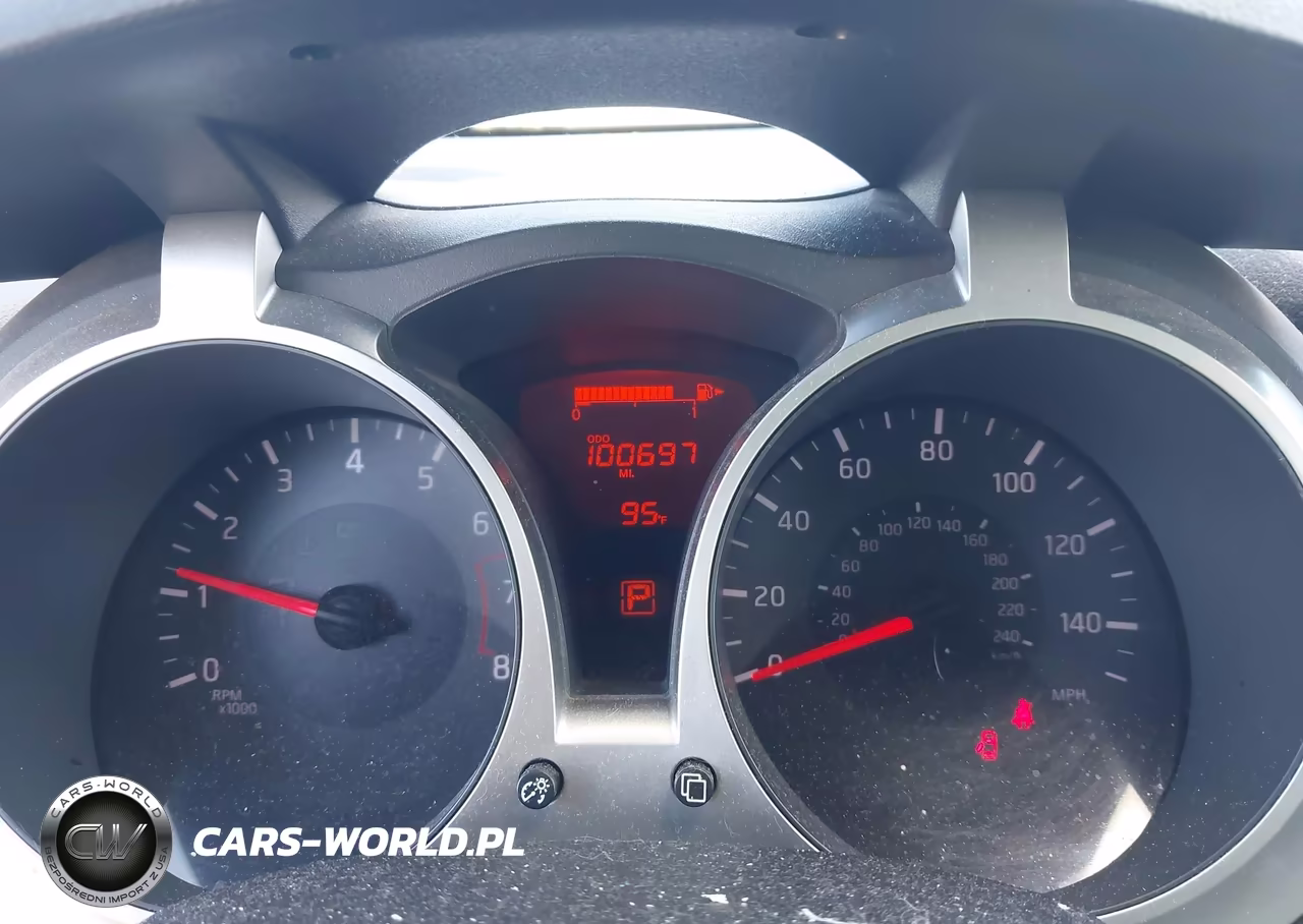 2016 Nissan Juke S VIN:JN8AF5MV1GT652032 - 7