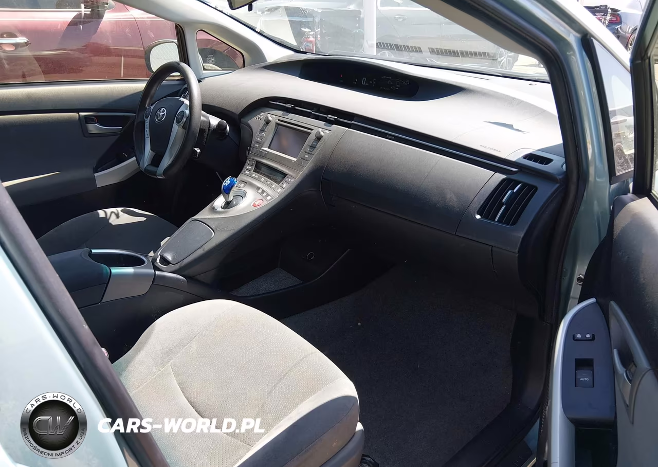 2012 Toyota Prius VIN:JPDKN3DU6C1540623 - 5