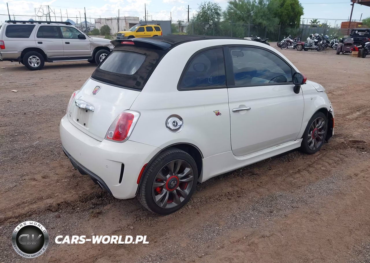 2015 Fiat 500C Abarth VIN:3C3CFFJH3FT603527 - 4