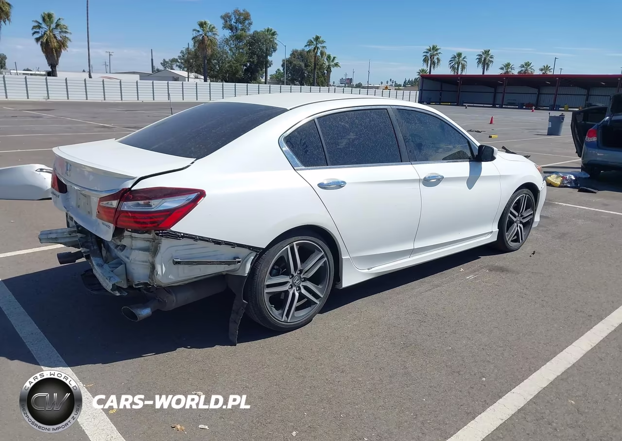 2016 Honda Accord Sport VIN:1HGCR2F63GA198167 - 4