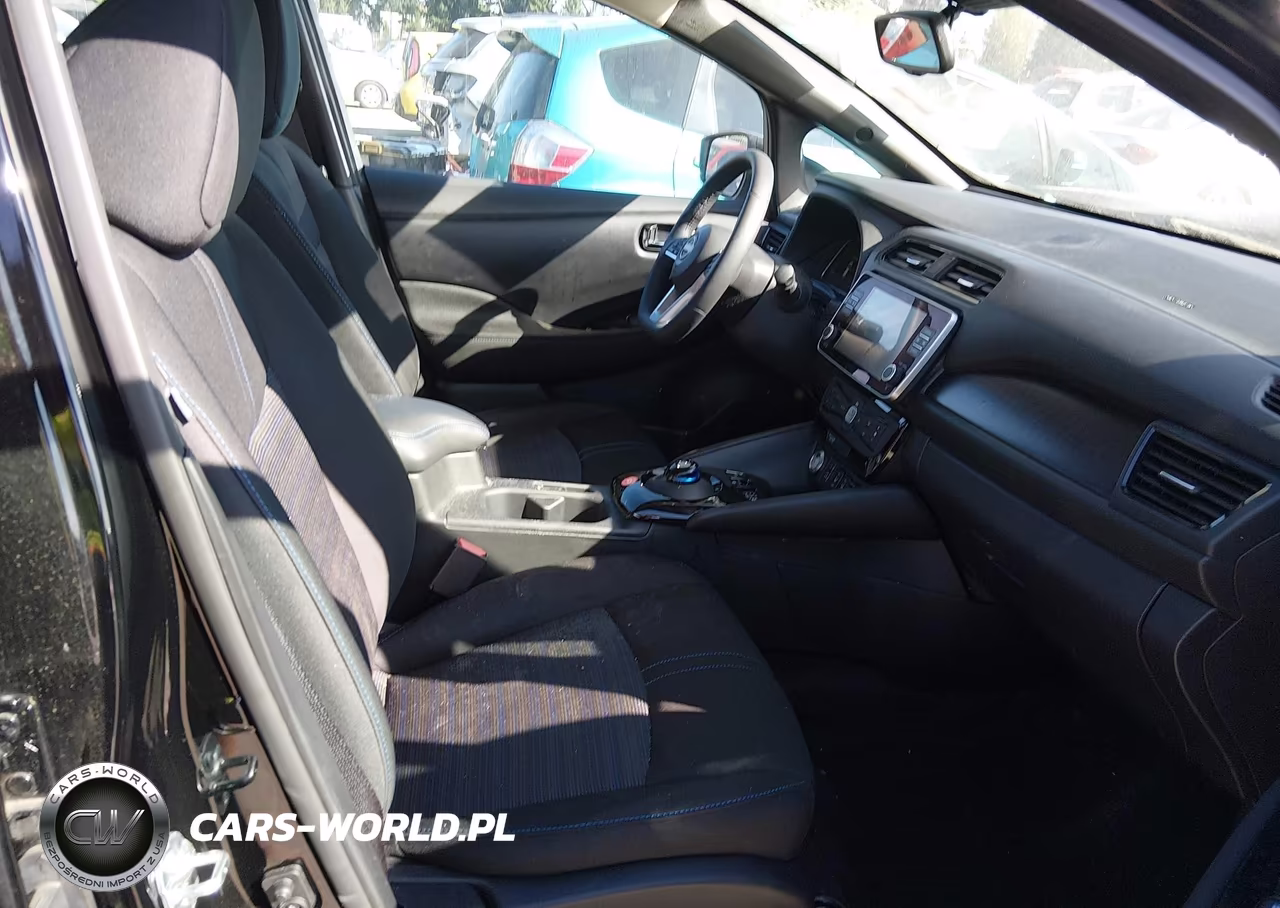 2025 Nissan Leaf Sv Plus VIN:1N4CZ1CV0SC560222 - 5