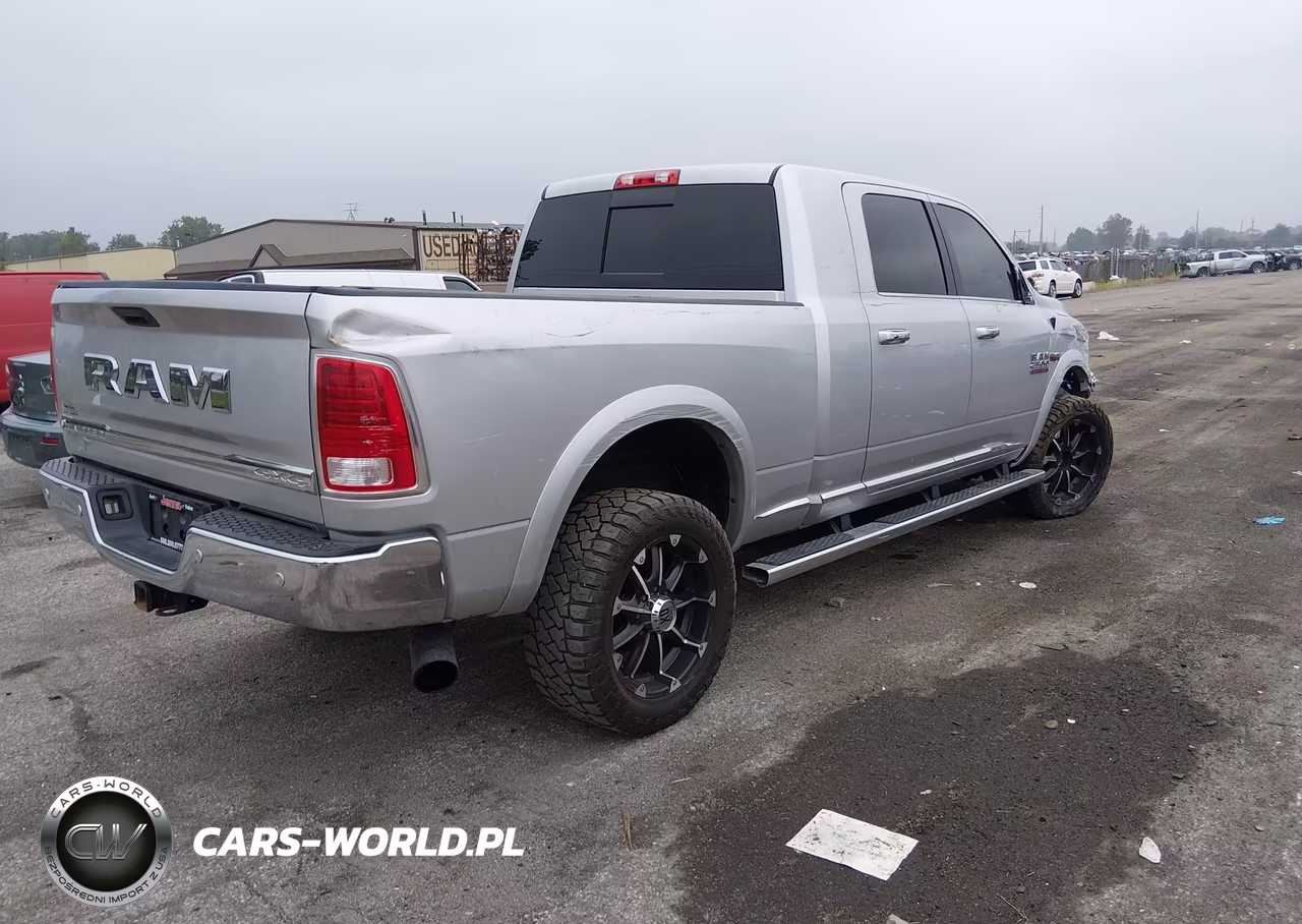 2016 Ram 2500 Longhorn Limited VIN:3C6UR5PJ4GG129259 - 4
