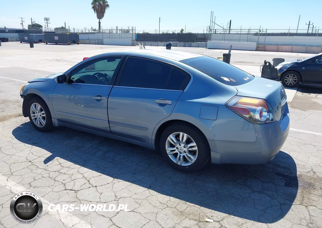 2011 Nissan Altima 2.5 S VIN:1N4AL2AP8BN413914 - 3