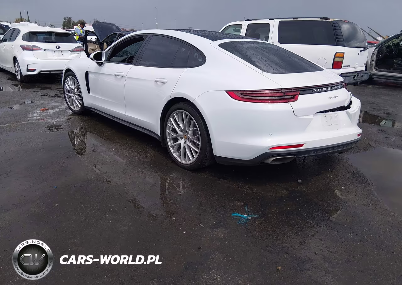 2019 Porsche Panamera 4 VIN:WP0AA2A72KL100420 - 3