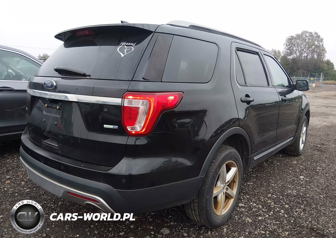2016 Ford Explorer Xlt VIN:1FM5K8D86GGC84035 - 4