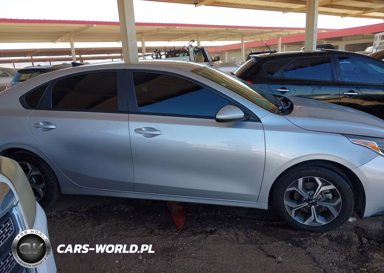 2020 Kia Forte Lxs VIN:3KPF24AD4LE214126 - 12