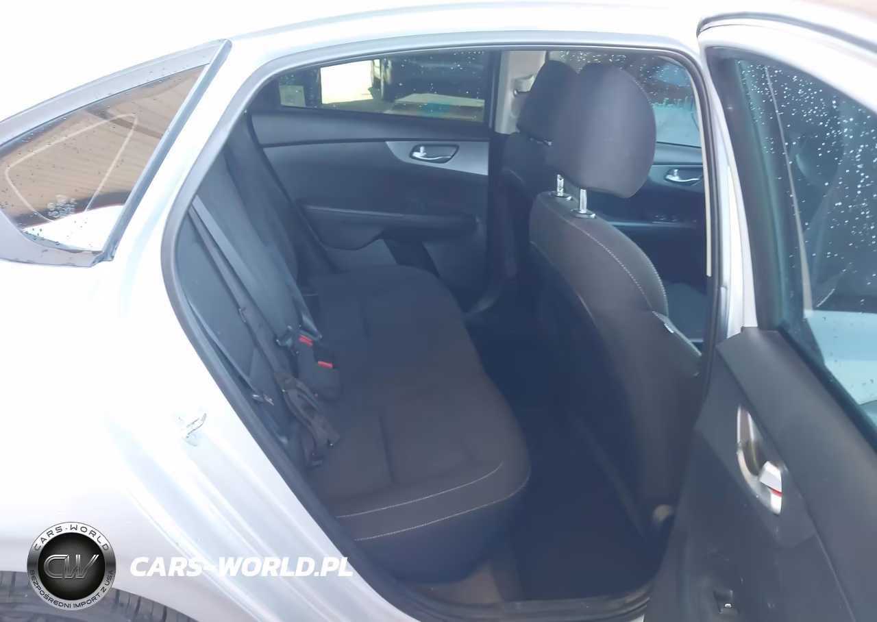 2020 Kia Forte Lxs VIN:3KPF24AD4LE214126 - 7