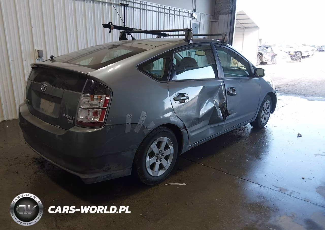 2004 Toyota Prius VIN:JTDKB20UX40114773 - 4