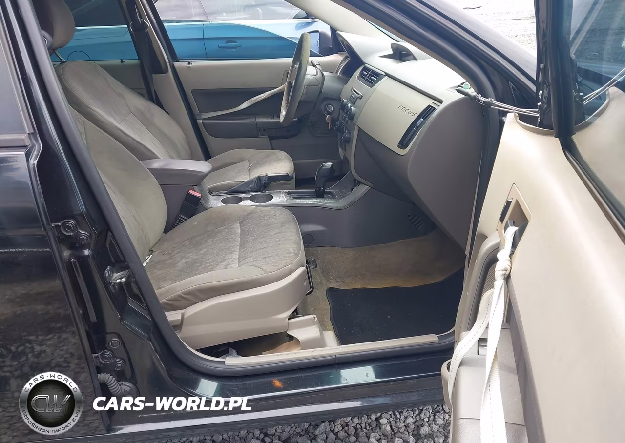 2011 Ford Focus Se VIN:1FAHP3FN4BW120912 - 5