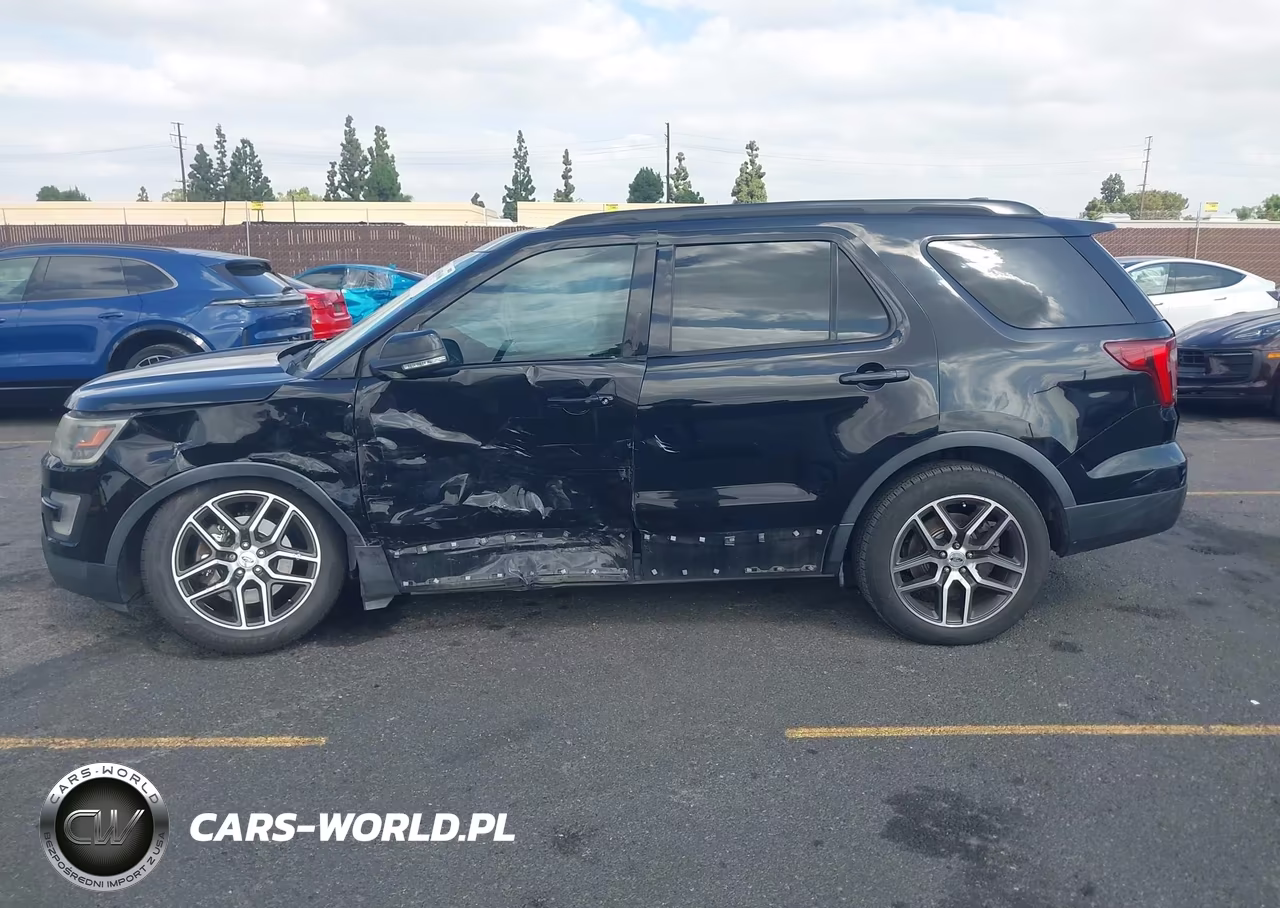 2016 Ford Explorer Sport VIN:1FM5K8GT6GGC59684 - 14