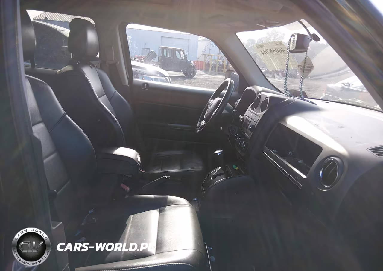 2015 Jeep Patriot High Altitude Edition VIN:1C4NJRFB8FD417223 - 5