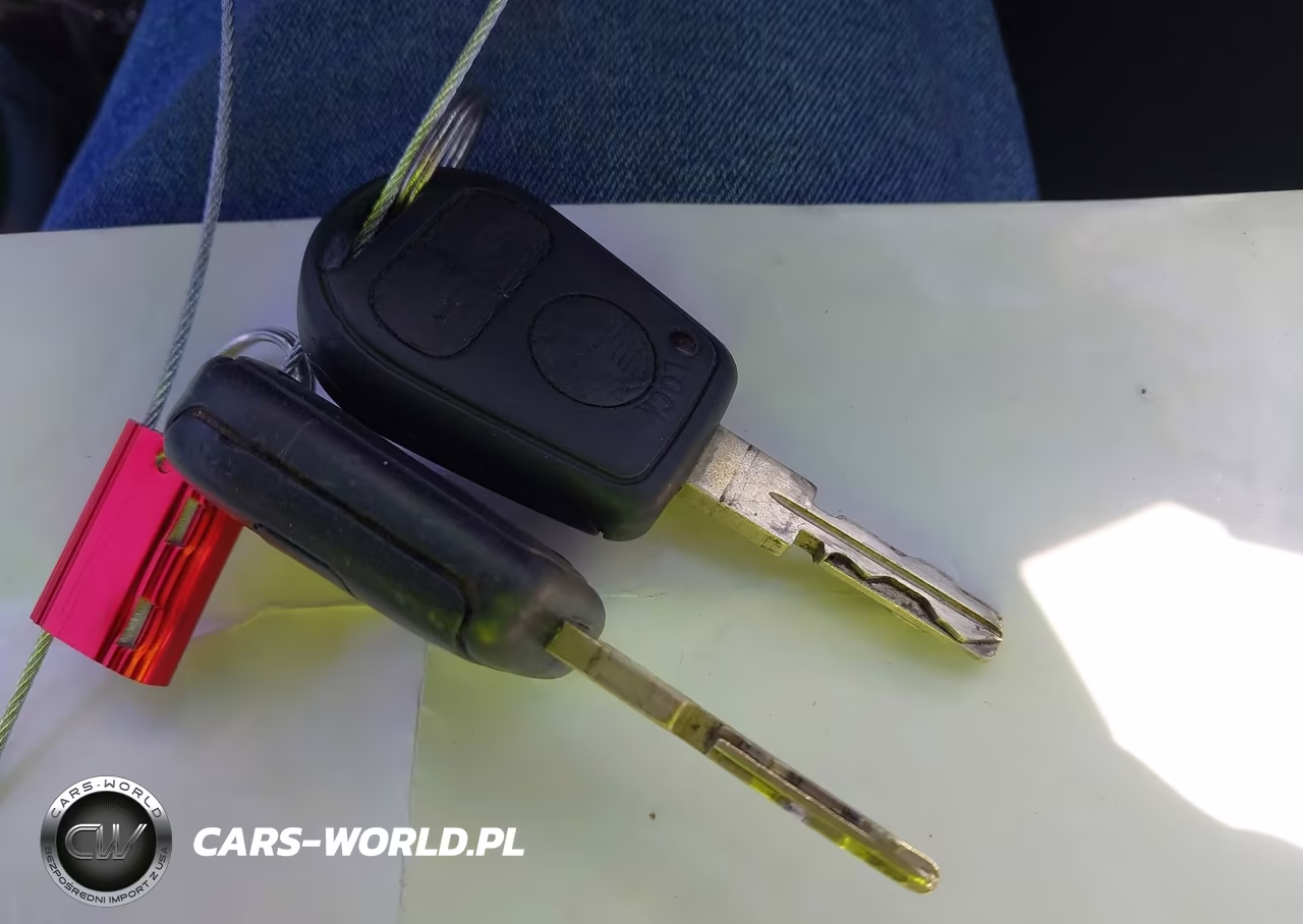 1999 BMW 528Ia VIN:WBADM634XXGU00671 - 11
