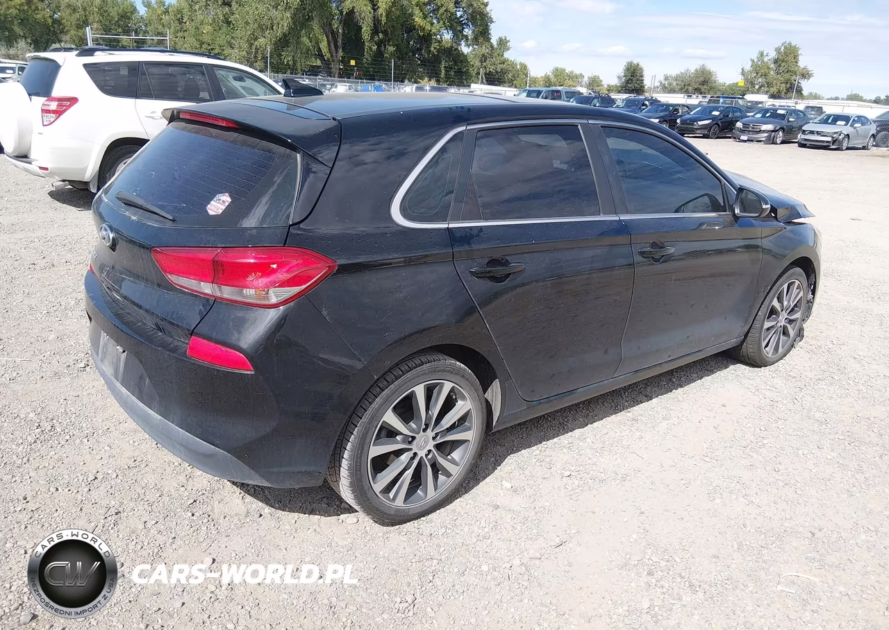 2020 Hyundai Elantra Gt VIN:KMHH35LE7LU146578 - 4