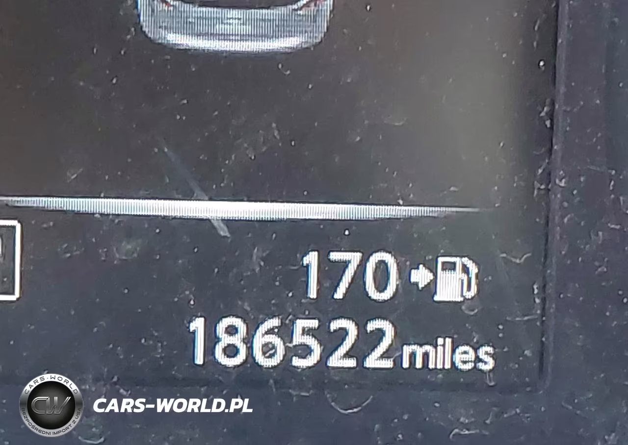 2017 Nissan Rogue S VIN:KNMAT2MT7HP548480 - 16