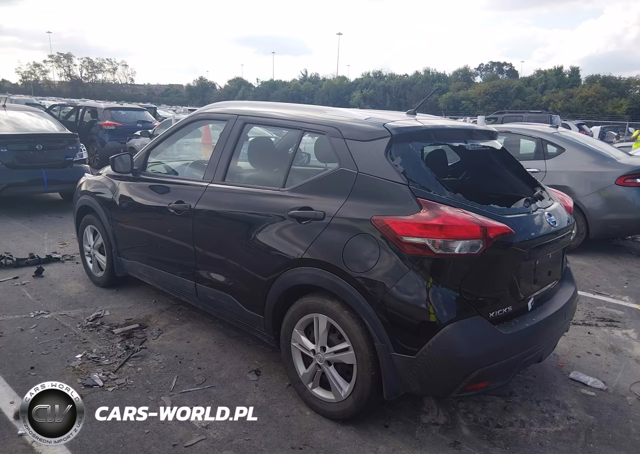 2019 Nissan Kicks S VIN:3N1CP5CU1KL563992 - 13